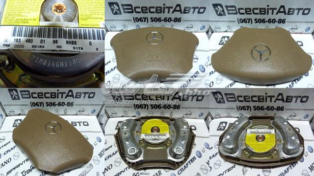 Подушка в кермі 1634600198 MERCEDES