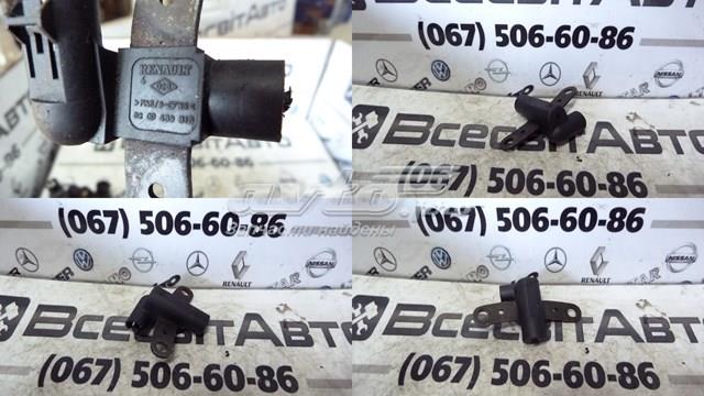 Датчик положення (оборотів) коленвалу 8200439315 RENAULT