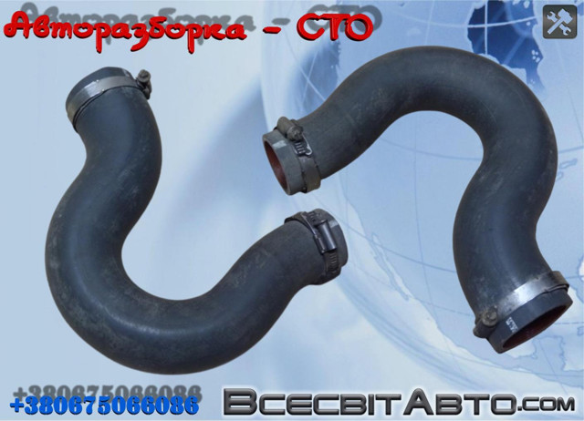 Шланг/патрубок інтеркуллера 8200532240 RENAULT