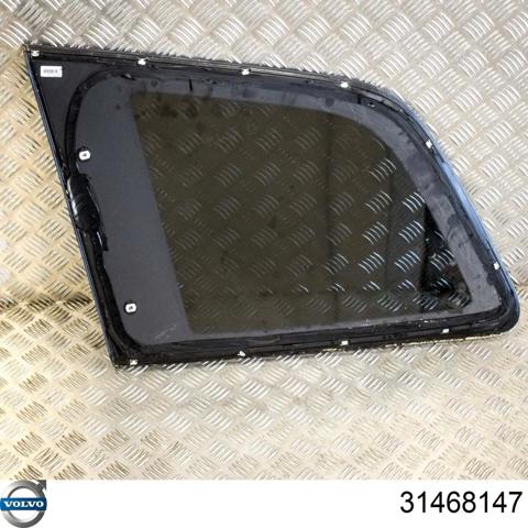 Стукло багажника, праве 31468147 VOLVO