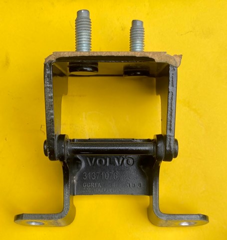 Петля багажника 31371076 VOLVO