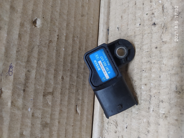 Датчик абсолютного тиску 0281002437 BOSCH