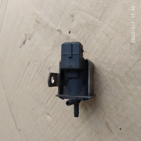 Клапан соленоїд регулювання заслонки EGR 028906283F VAG
