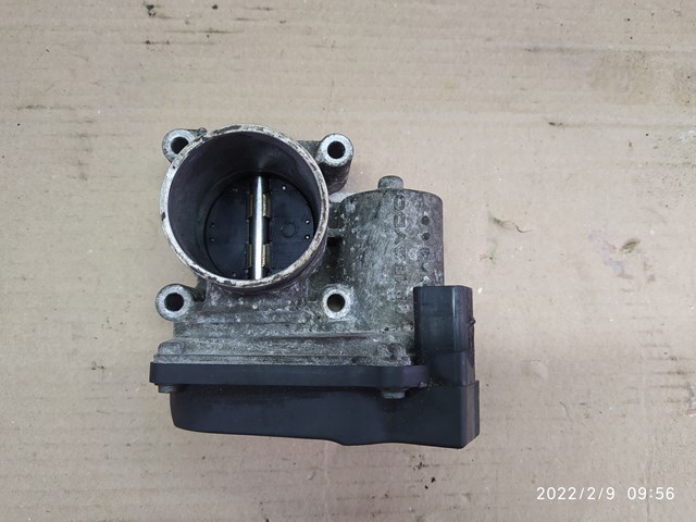 Дросільна заслінка в зборі 03C133062B VAG