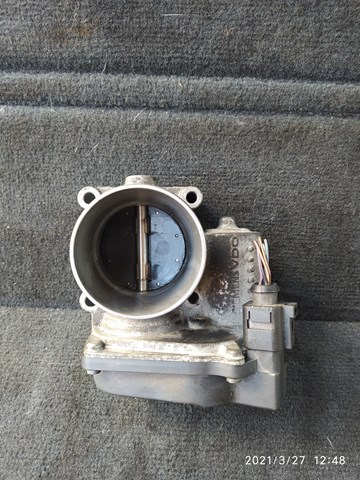 Дросільна заслінка в зборі 03C133062C VAG