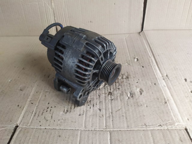 Генератор для vw golf 5, passat b6, touran, audi a3, seat cordoba, ibiza, altea, valeo 110a, 1.4, 1.6 fsi, (гарантия 14 дней на установку и проверку.)