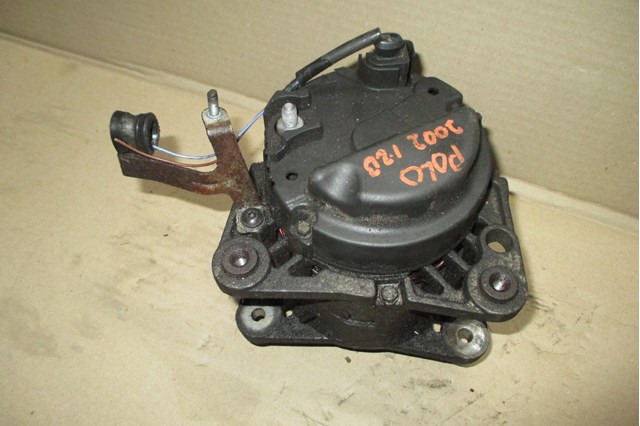 Генератор 03D903025D VAG