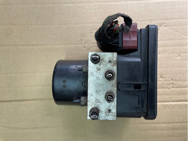 Блок керування АБС (ABS) 13234911 OPEL