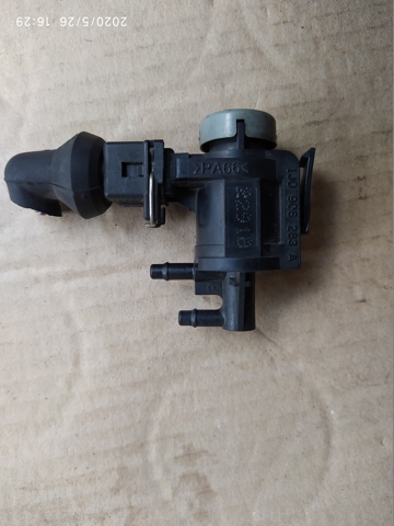 Клапан соленоїд регулювання заслонки EGR 1J0906283A VAG