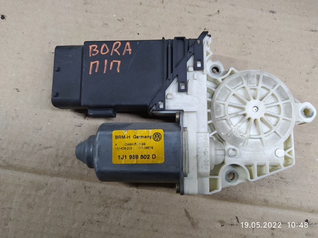 Мотор склопідйомника дверей передніх, правих 1J1959802D VAG