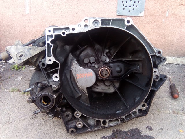 КПП в зборі 20DM69 PEUGEOT