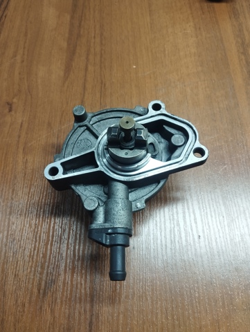 Насос вакуумний 288102A101 HYUNDAI