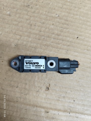 Датчик подушки безпеки 30724677 VOLVO