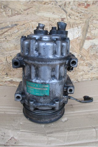 Компресор кондиціонера 3M5H19D629HC FORD
