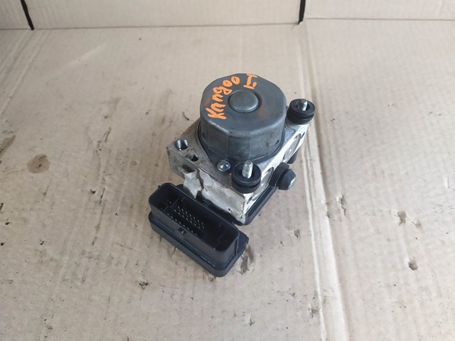 Блок керування АБС (ABS) 476605718R RENAULT