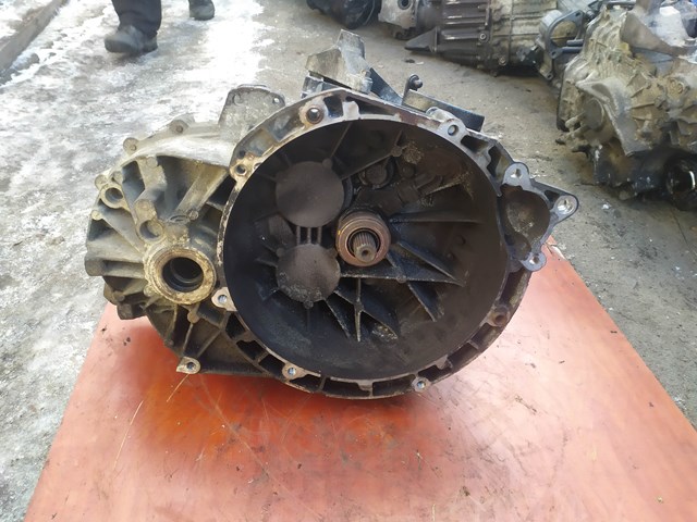 Коробка механіка в зборі 4M5R7002CB FORD