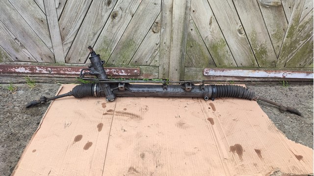Рейковий рульовий механізм 676380707 BMW