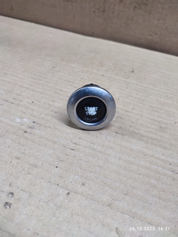 Кнопка запуску двигуна 6949499 BMW