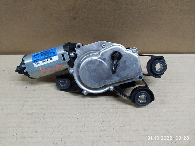 Склоочисник дверей задка 6J3955711 VAG