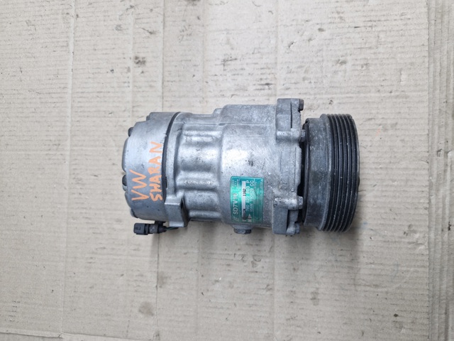 Насос кондиціонера Фольксваген Поло III