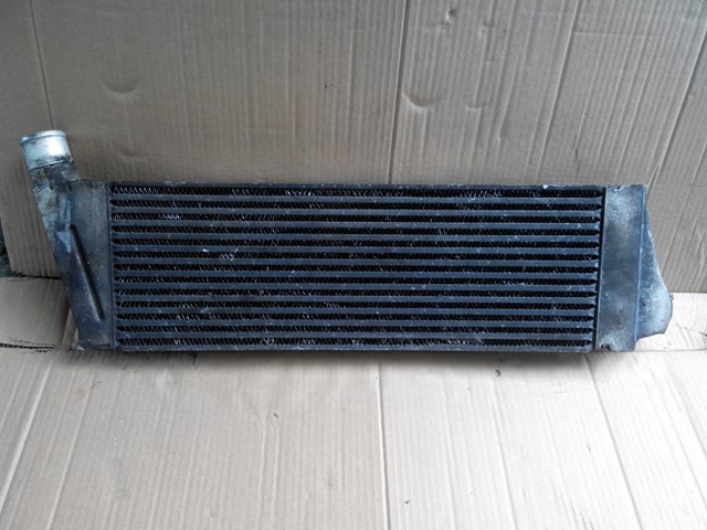 Охолоджувач наддувочного повітря 8200115540C RENAULT