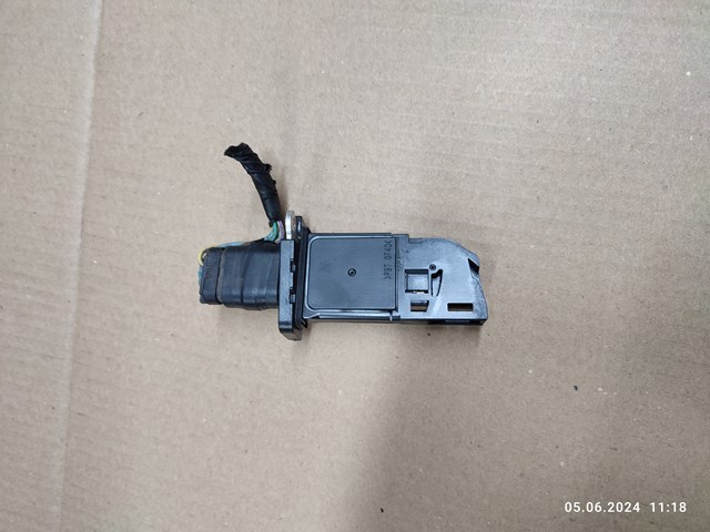 Повітромір 8V2112B579AA FORD