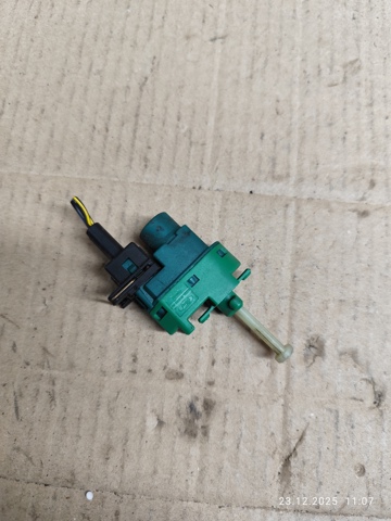 Датчик педалі гальма 94BB9C872AC FORD
