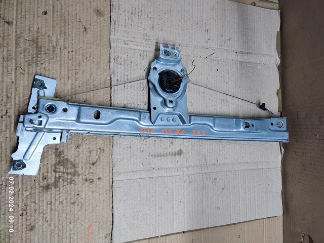 Склопідйомник передньої лівої двері 9681181980 PEUGEOT