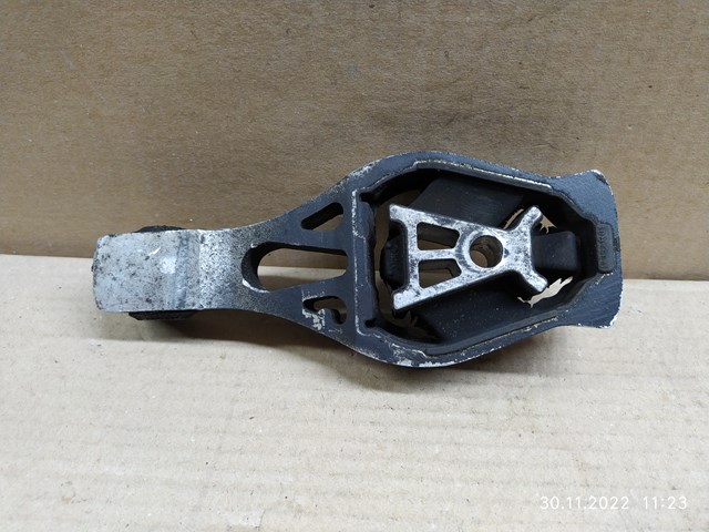 Задня подушка двигуна 9805734780 PEUGEOT