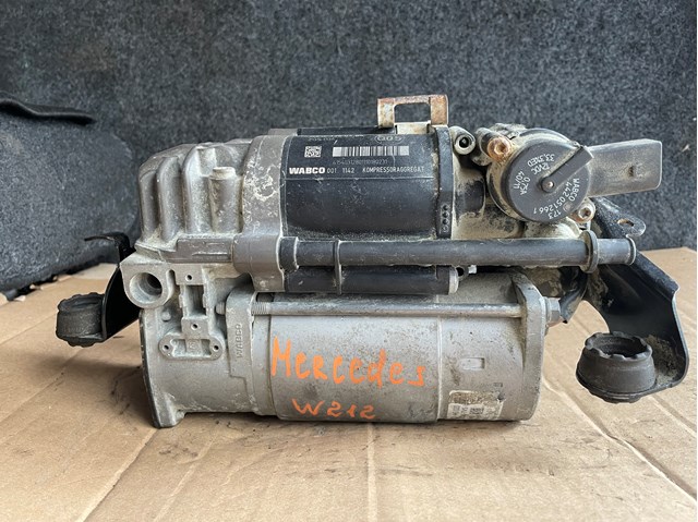 Компресор пневмопідкачкою (амортизаторів) A2123200404 MERCEDES