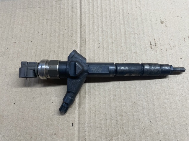 Форсунки електромагнітні AW402AW4 NISSAN