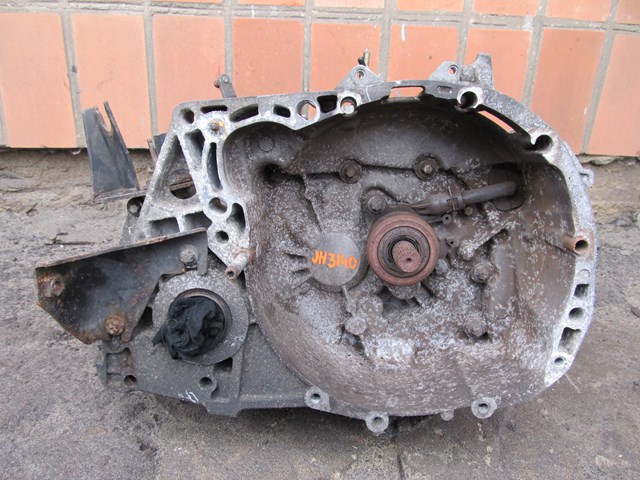 Коробка механіка в зборі JH3140 NISSAN