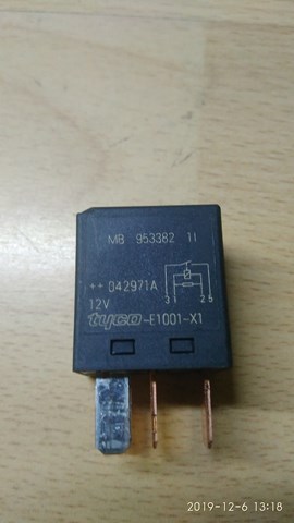 Реле стартера MB953382 VOLVO
