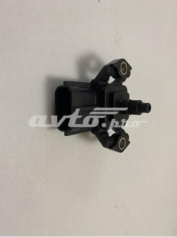Датчик тиску масла двигуна 22627AA310 SUBARU