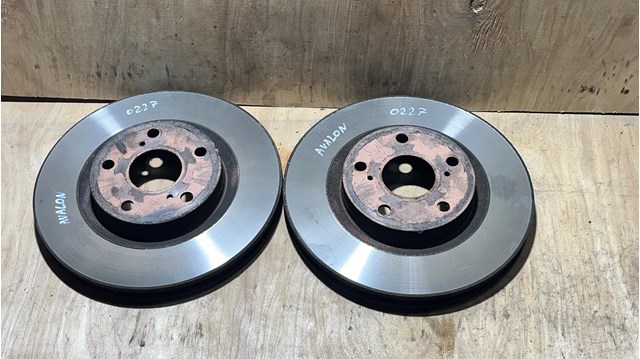 Диск переднього гальма 4351206150 TOYOTA