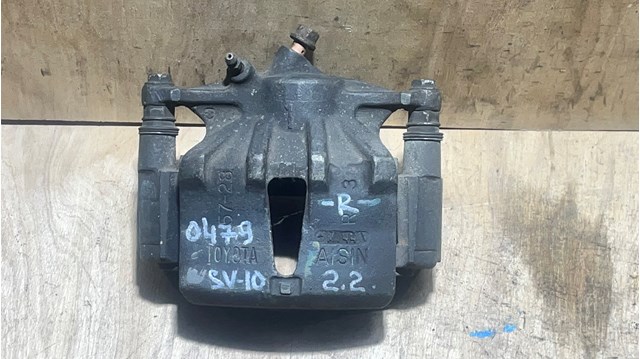 Супорт гальмівний, передній, правий 4773006020 TOYOTA