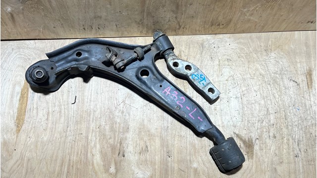 Поперечний важіль 5450141U01 NISSAN