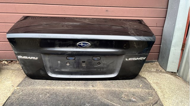 Кришка багажника кузова 57509AG0019P SUBARU