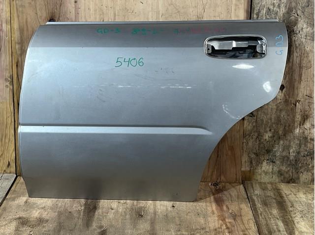 Двері задні 60409FE010 SUBARU