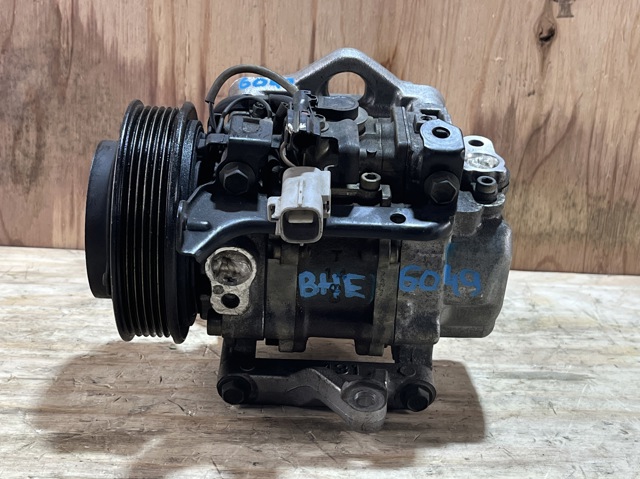 Компресор системи кондиціювання 73111AE030 SUBARU