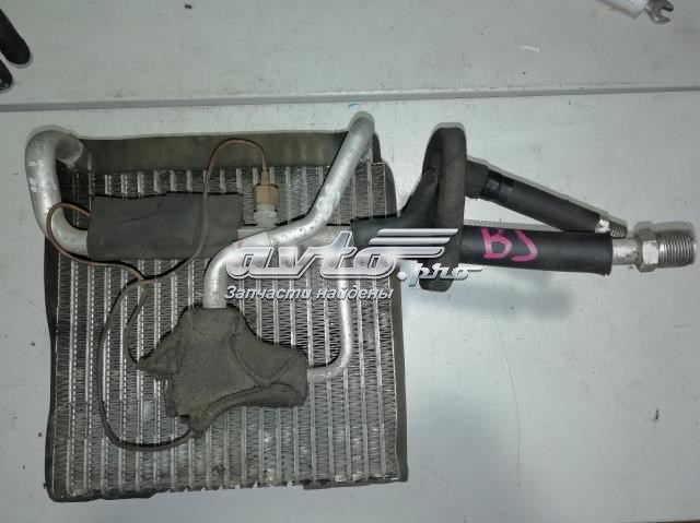 Охолоджувач повітря BJ0M61J10 MAZDA