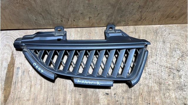 Решітка радіатора права MN150980HA MITSUBISHI