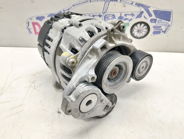 Генератор автомобільний 04L903018A VAG