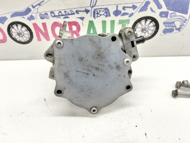 Насос вакуумний 06J145100C VAG