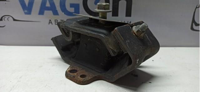 Подушка (опора) двигуна, ліва 11220VK510 NISSAN