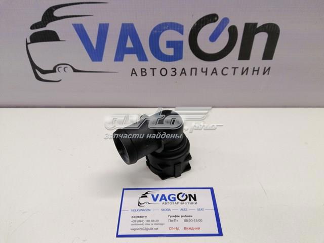 Патрубок системи охолодження 1K0122291BM VAG