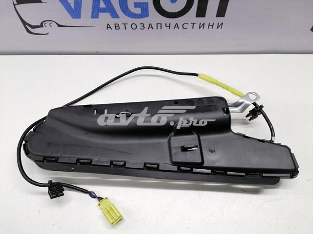 Подушка безпеки AIRBAG спинки сидіння, правого 1K4880242 VAG