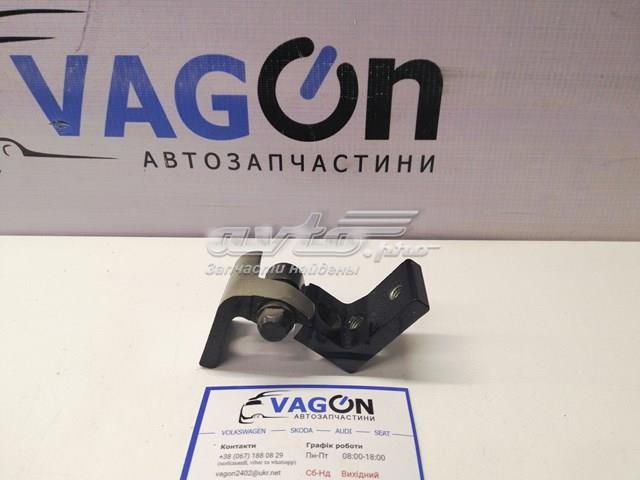 Петля заднтої двері, лівої 1Z0833411B VAG