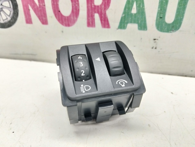Кнопка коректора фар 251900567R RENAULT