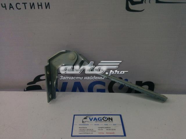 Шарнір капота правий 3B0823302A VAG